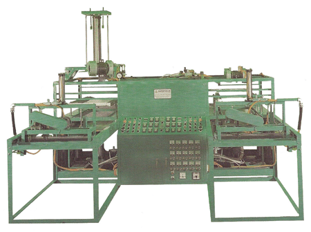 Double Mold Vacuum Forming Machine